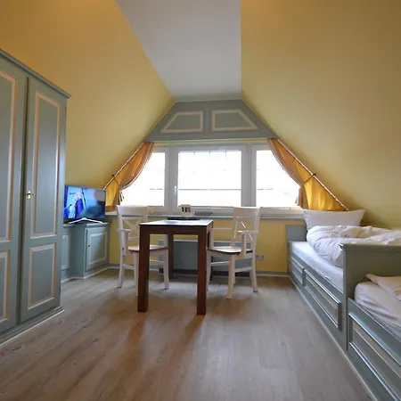 Privatunterkunft Priel-hüs