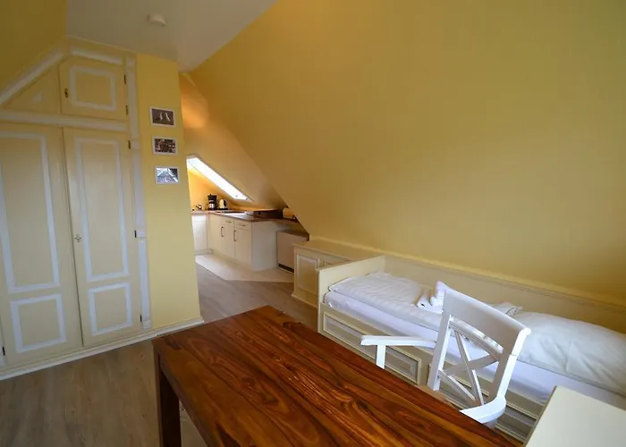 Rum i privatbostad Priel-hues List