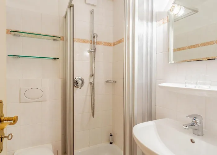 Rum i privatbostad Priel-hues List